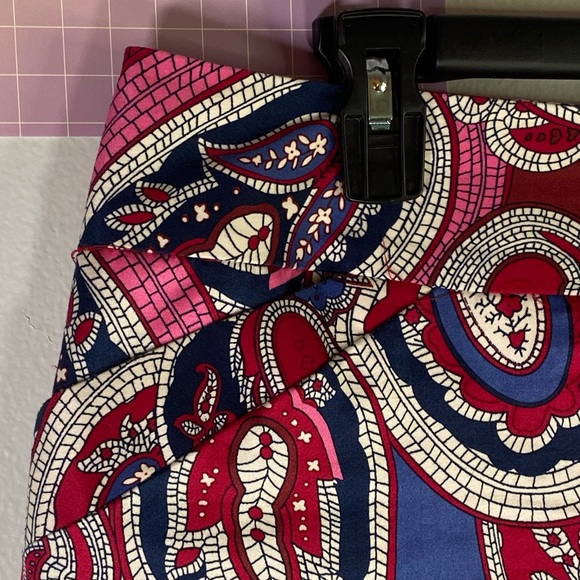 Charter Club Multi Color Paisley Straight Pencil Lined Pockets Size 14 SKU0443 - Picture 4 of 7